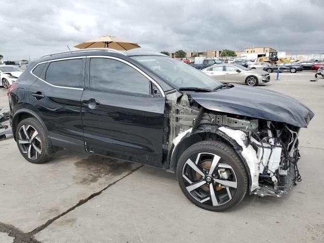 2022 Nissan Rogue Sport SL