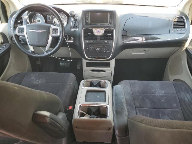 2011 Chrysler Town & Country Touring