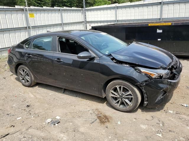 2022 KIA Forte FE