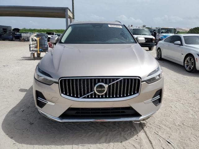 2023 Volvo XC60 Plus