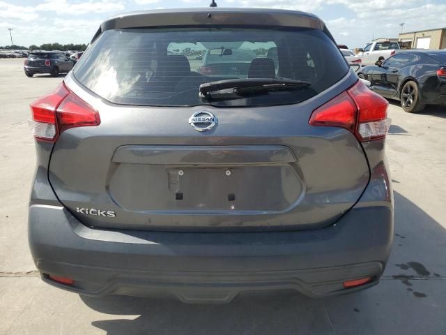 2019 Nissan Kicks S