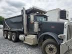 2014 Peterbilt 388