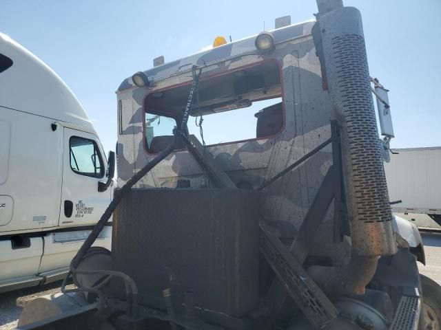 2006 Mack 600 CXN600