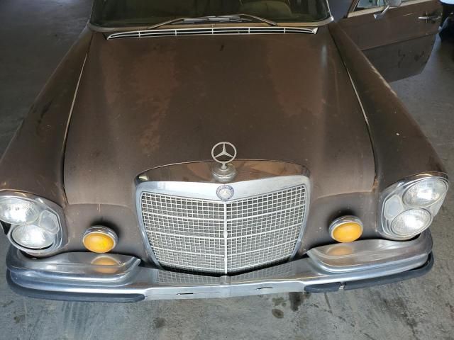 1970 Mercedes-Benz S-Class