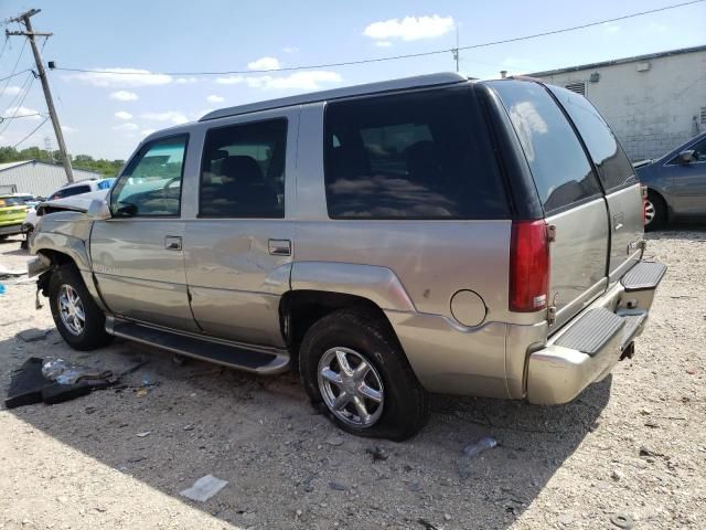 2000 Cadillac Escalade