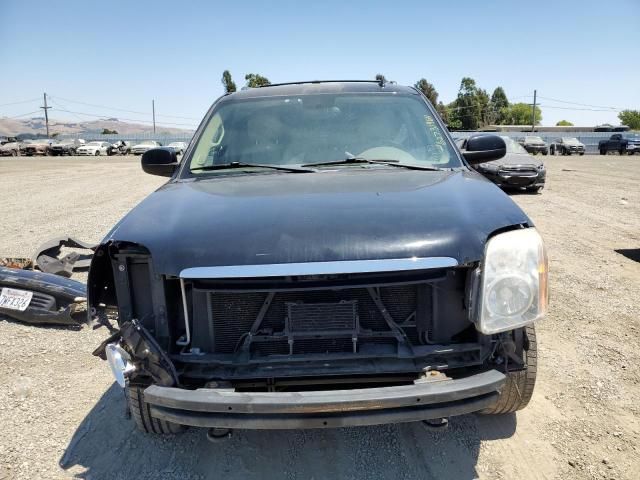 2009 GMC Yukon XL K2500 SLT