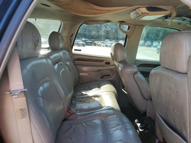 2002 Cadillac Escalade Luxury