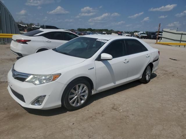 2014 Toyota Camry Hybrid