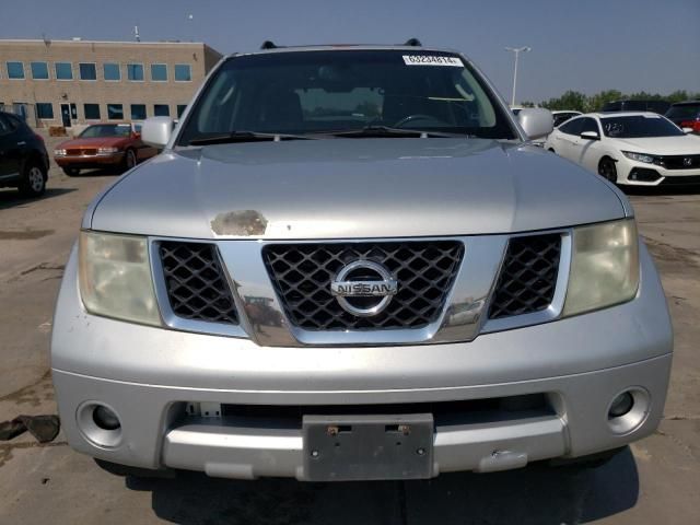 2007 Nissan Pathfinder LE