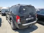 2006 Nissan Pathfinder LE