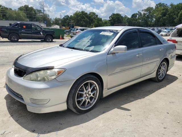 2005 Toyota Camry LE