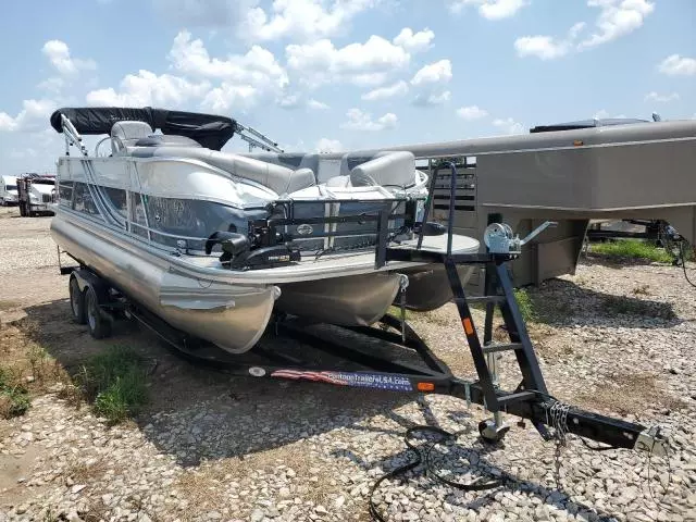 2023 Southwind Boat With Trailer