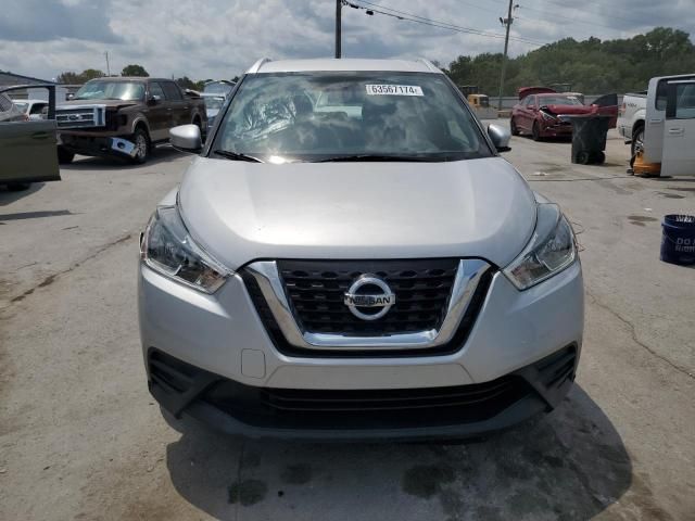 2019 Nissan Kicks S