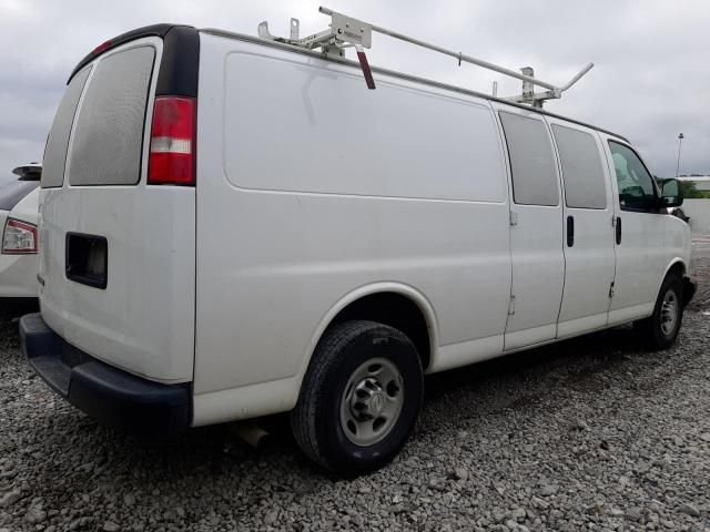 2017 Chevrolet Express G2500