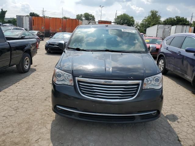 2011 Chrysler Town & Country Limited