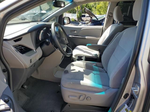 2015 Toyota Sienna LE