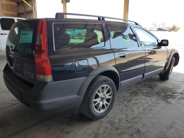 2004 Volvo XC70