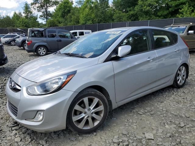 2012 Hyundai Accent GLS