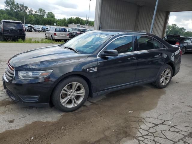 2014 Ford Taurus SEL