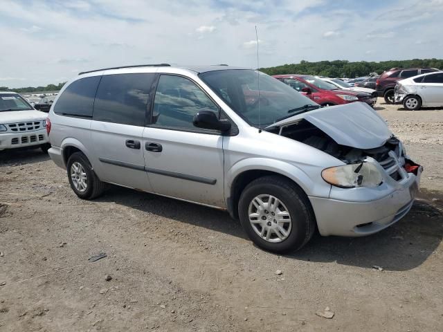 2005 Dodge Grand Caravan SE