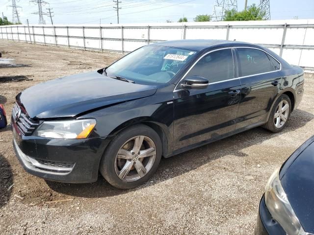 2014 Volkswagen Passat S