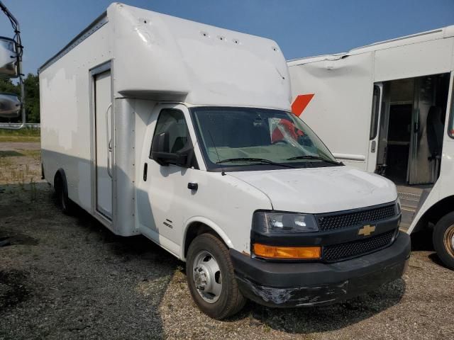 2020 Chevrolet Express G4500