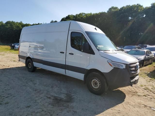 2022 Mercedes-Benz Sprinter 2500