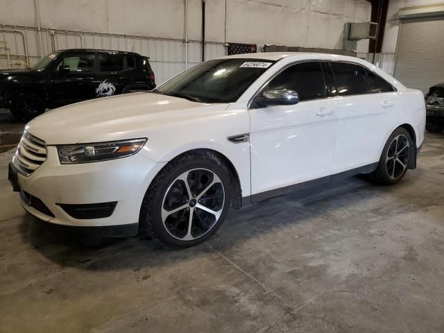 2015 Ford Taurus Limited