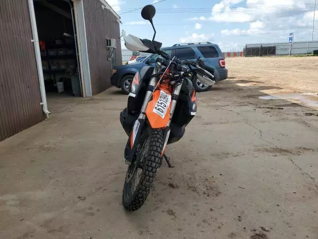 2022 KTM 890 Adventure R