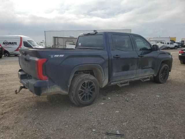 2023 Toyota Tundra Crewmax SR