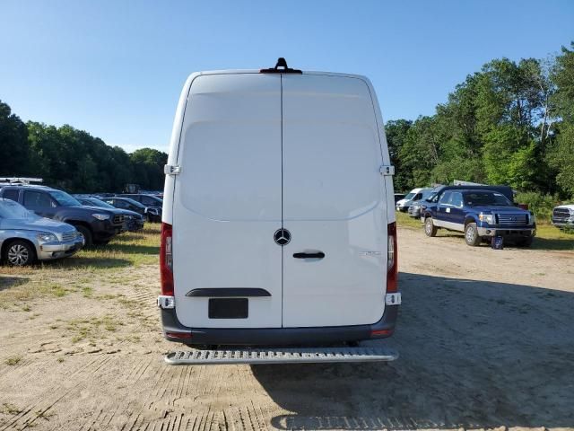 2022 Mercedes-Benz Sprinter 2500