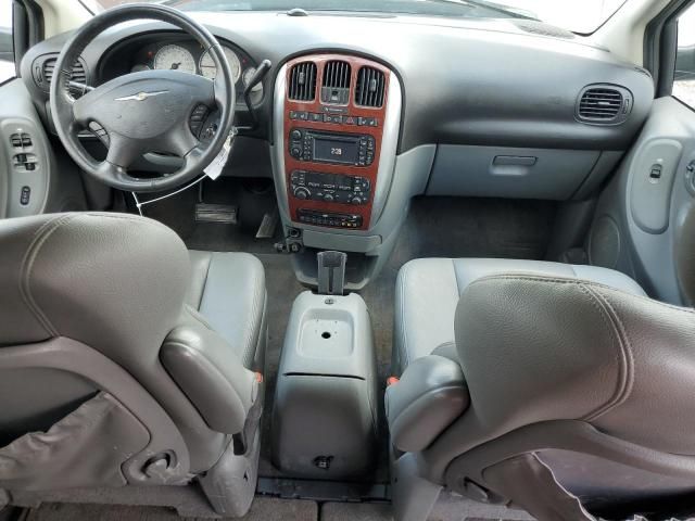 2006 Chrysler Town & Country Limited