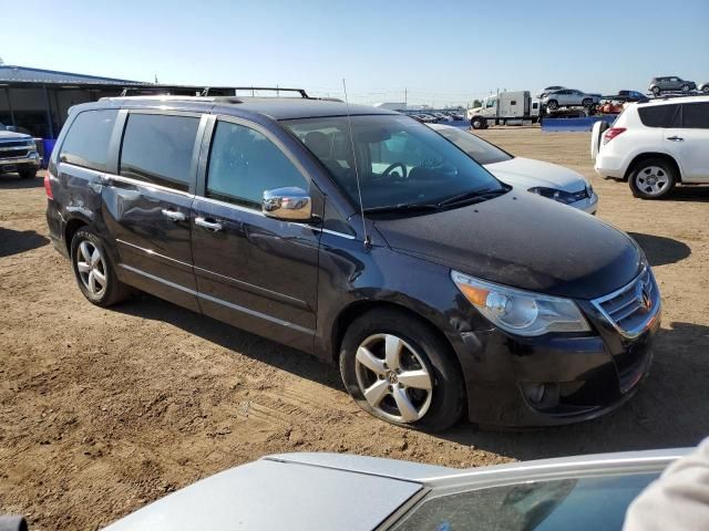 2011 Volkswagen Routan SEL