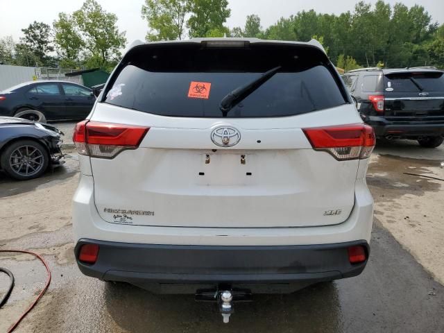 2019 Toyota Highlander SE