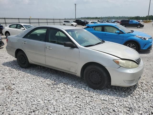 2005 Toyota Camry LE