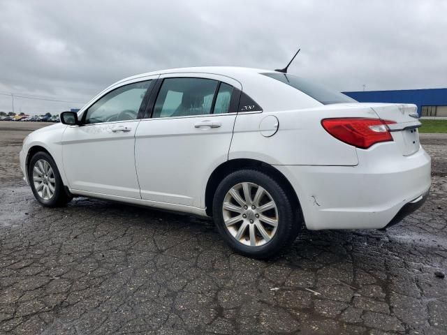 2013 Chrysler 200 Touring