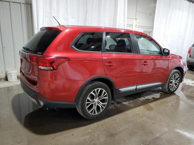 2016 Mitsubishi Outlander SE