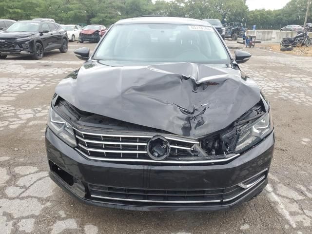 2016 Volkswagen Passat SE