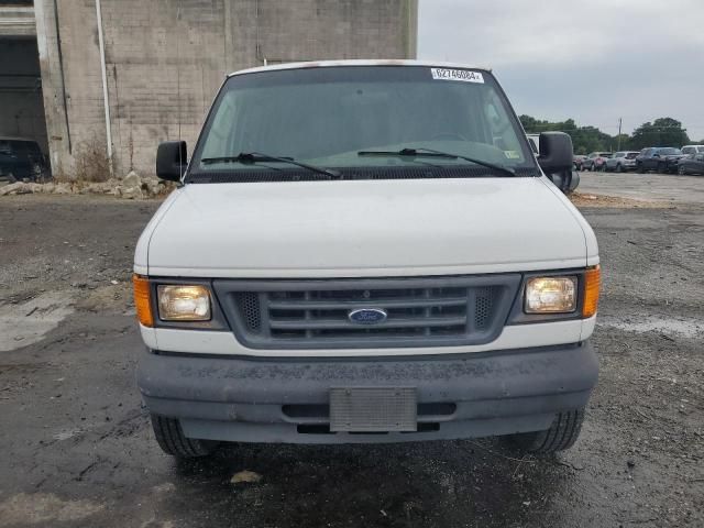 2004 Ford Econoline E350 Super Duty Van