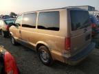 2005 GMC Safari XT