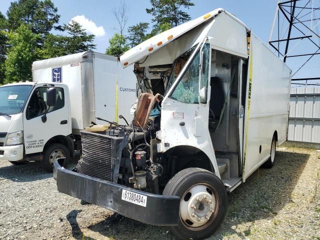 2007 Freightliner Chassis M Line WALK-IN Van