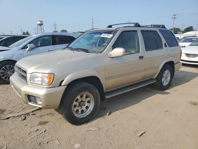 2000 Nissan Pathfinder LE