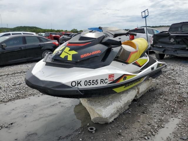 2015 Seadoo Wake 155