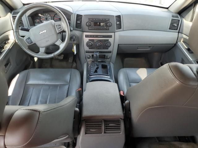 2005 Jeep Grand Cherokee Laredo