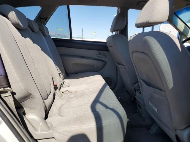 2007 KIA Rondo Base