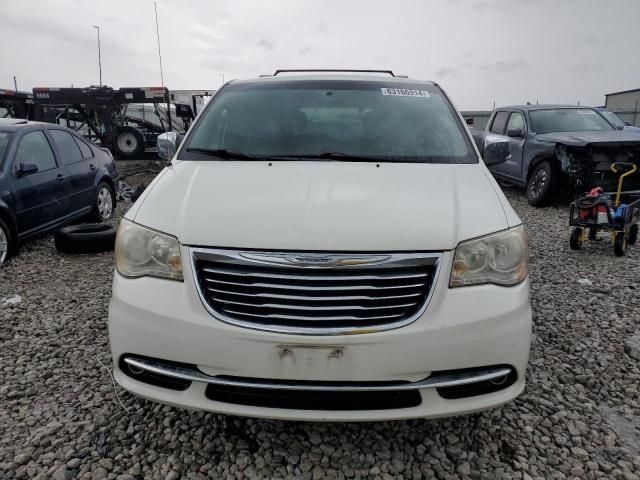 2011 Chrysler Town & Country Touring L