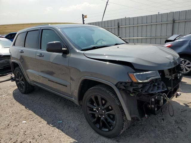 2020 Jeep Grand Cherokee Laredo