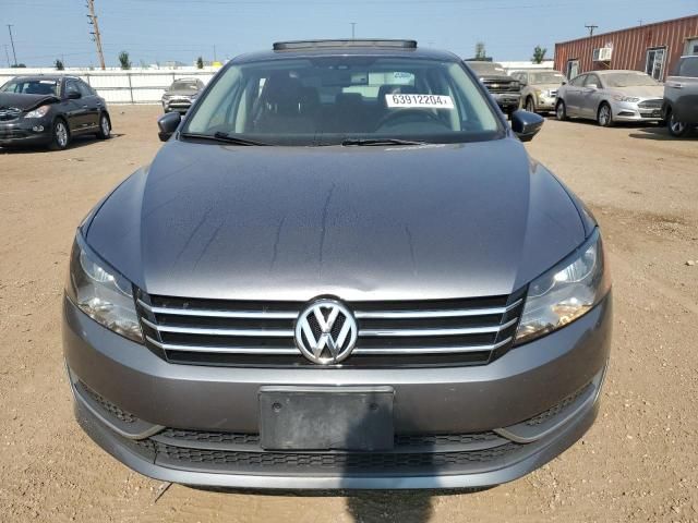 2012 Volkswagen Passat SE