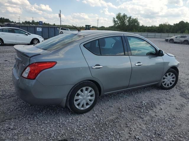 2014 Nissan Versa S