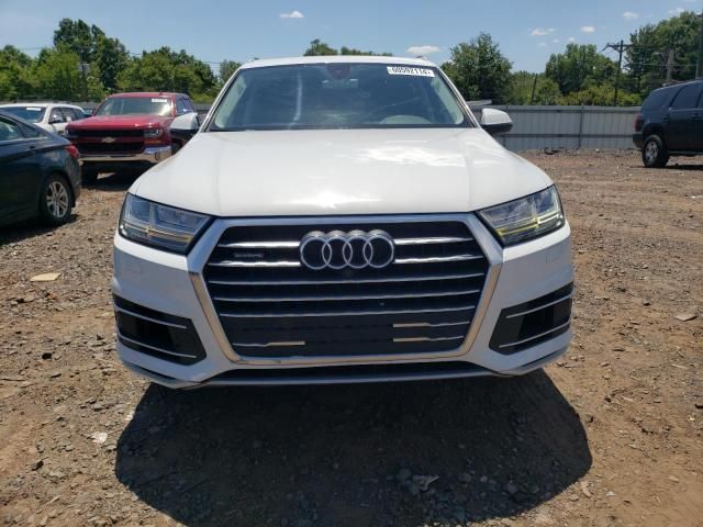 2017 Audi Q7 Premium Plus